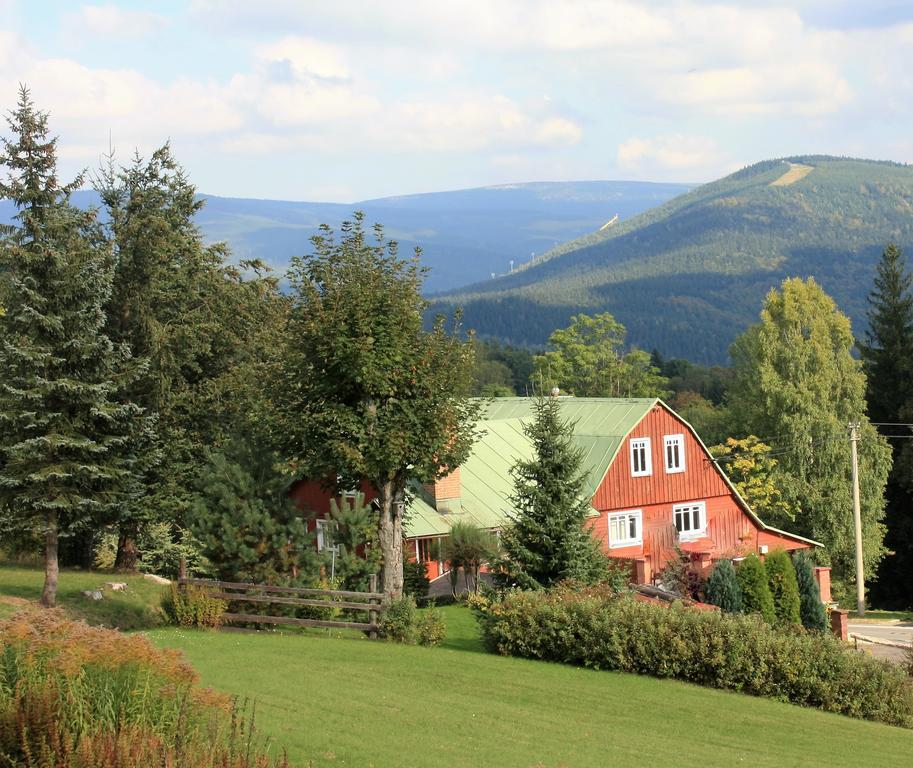 Rodinny Hotel Kaiser Desna  Exterior photo
